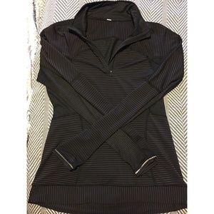 Lululemon Restless 1/2 half zip long sleeve